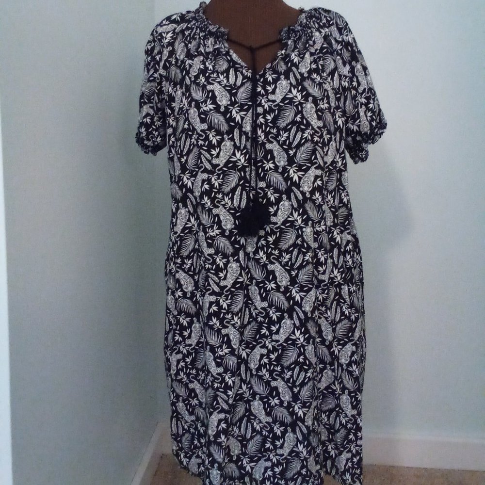 Old Navy Tiger Print Dress, Size L